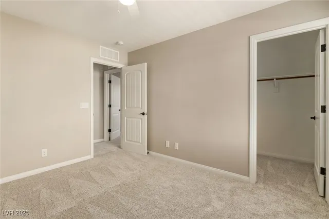 $2,900 | 8637 Sparrow Desert Avenue, Las Vegas, NV 89148