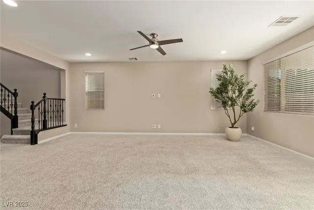 $2,900 | 8637 Sparrow Desert Avenue, Las Vegas, NV 89148