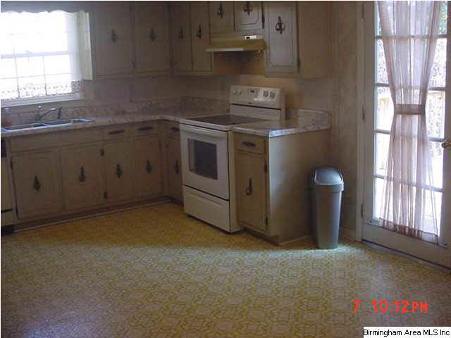 6201 Gunter Street Anniston, AL 36206 - Photo 7 of 27