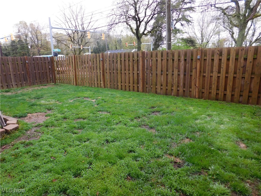 9720 West Ridgewood Drive Parma Heights, OH 44130 - Photo 38 of 46 View of yard featuring a fenced backyard