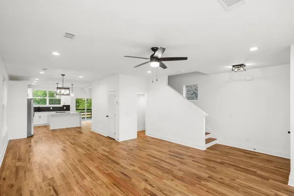 $2,100 | 656 Chambers Street, Unit 160, Gallatin, TN 37066