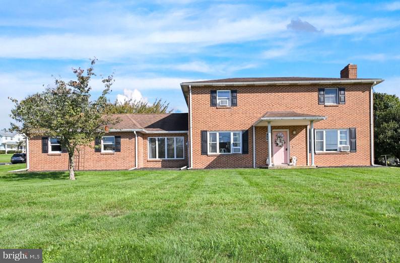 29 Edith Drive Windsor, PA 17366 - Photo 1 of 48