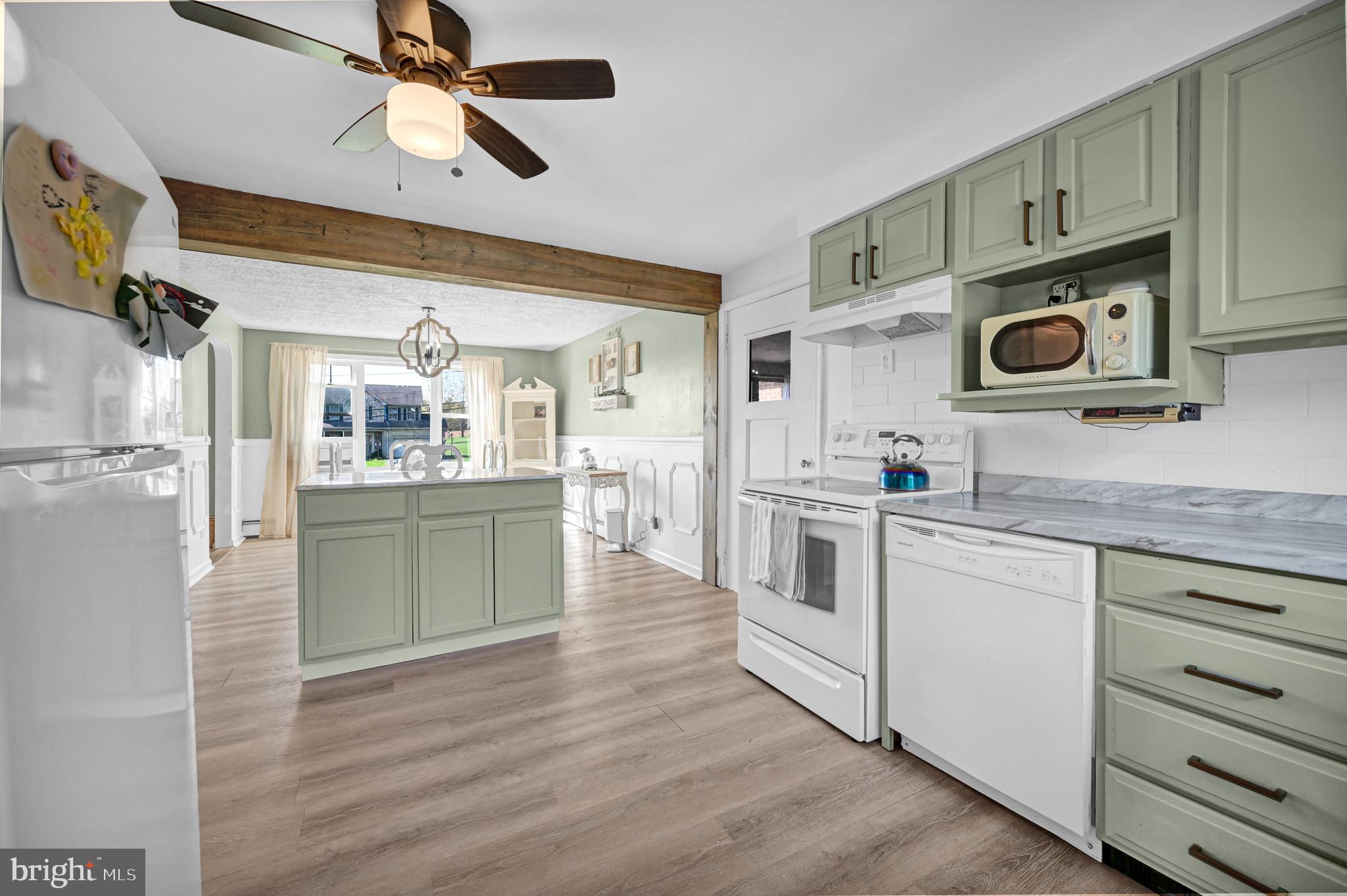 29 Edith Drive Windsor, PA 17366 - Photo 15 of 48