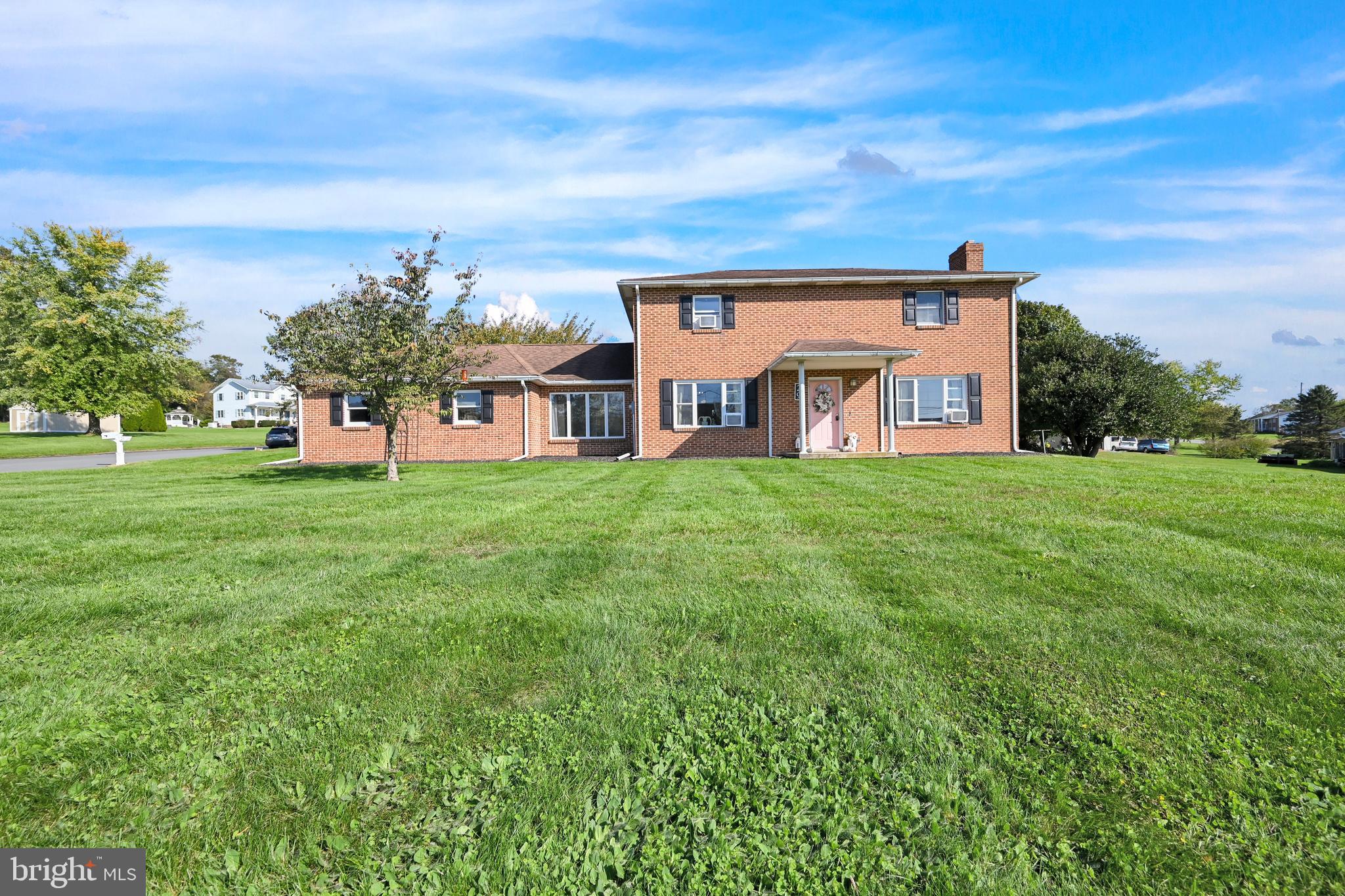 29 Edith Drive Windsor, PA 17366 - Photo 2 of 48