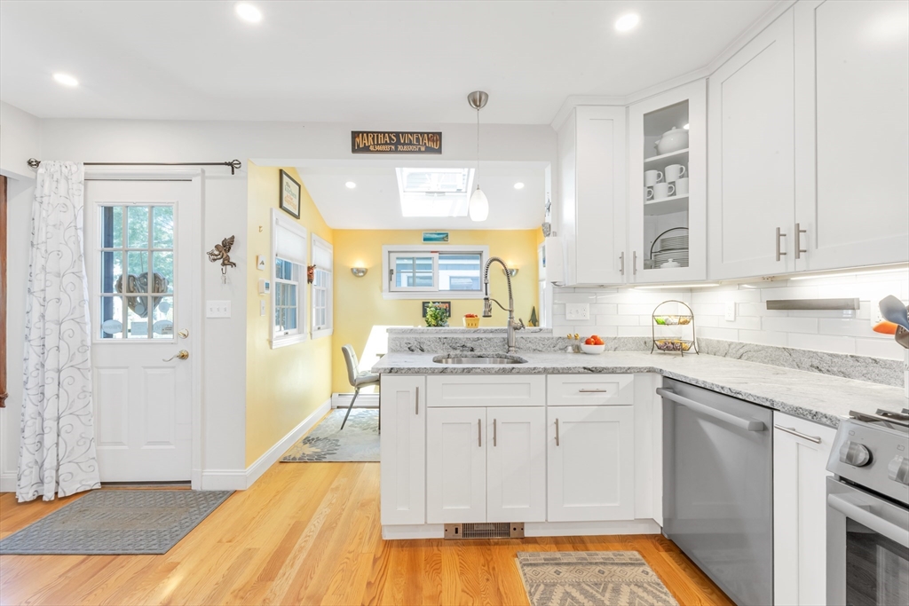 54 Summit Street Boston, MA 02136 - Photo 10 of 27 Gallery Image 10