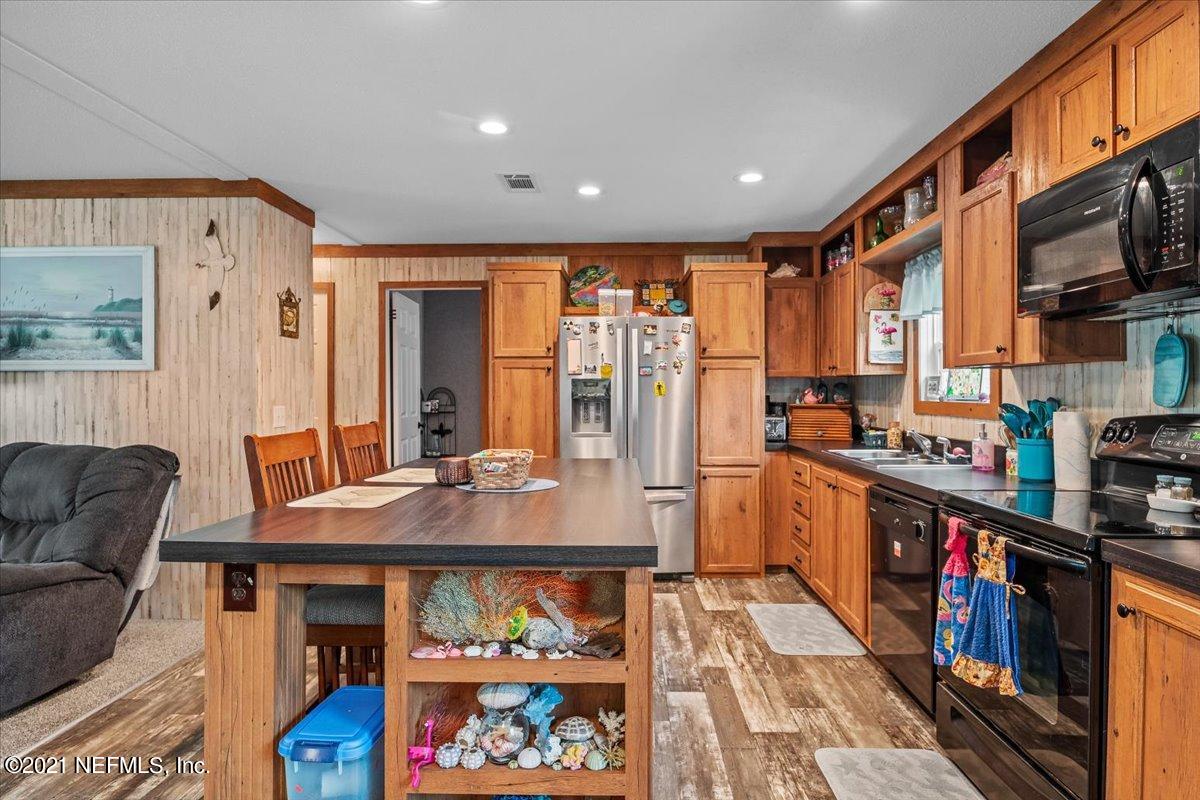 620 San Mateo Road Satsuma, FL 32189 - Photo 3 of 15 07-JWL_9894