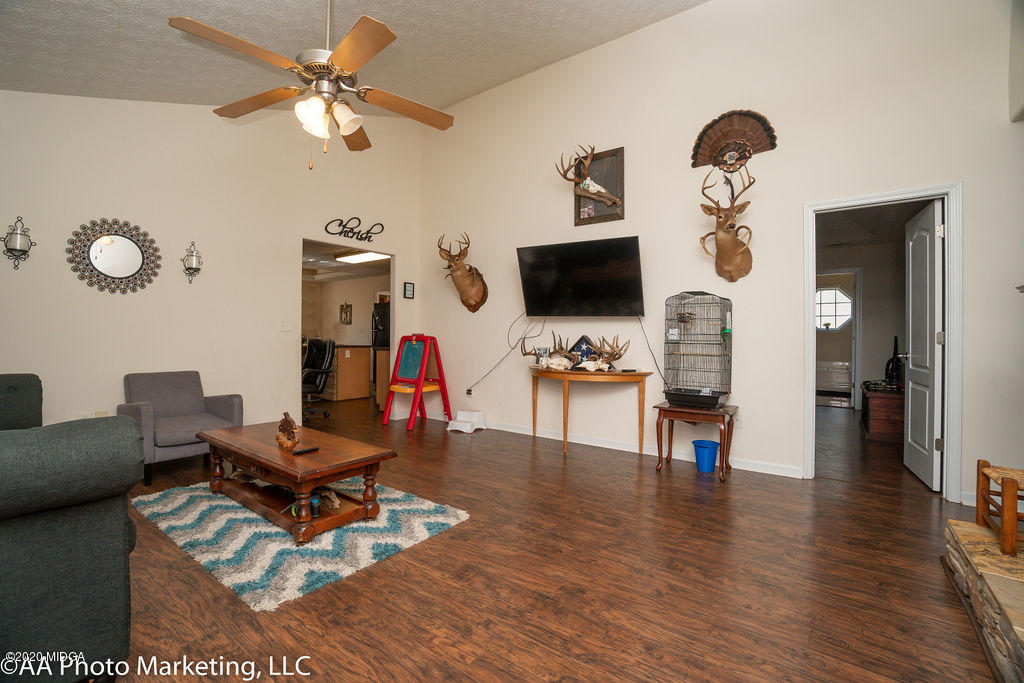 851 Westbrooks Road Forsyth, GA 31029 - Photo 7 of 48 _DSC1019-Edit