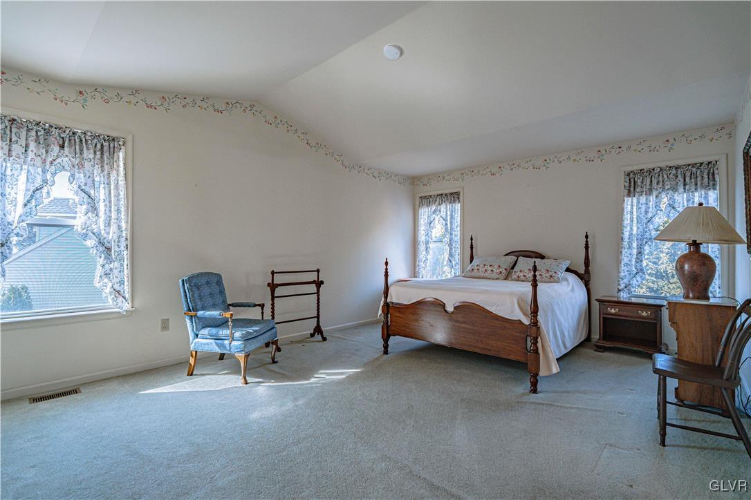 946 Merrivale Road Bethlehem, PA 18017 - Photo 18 of 31 Gallery Image 18