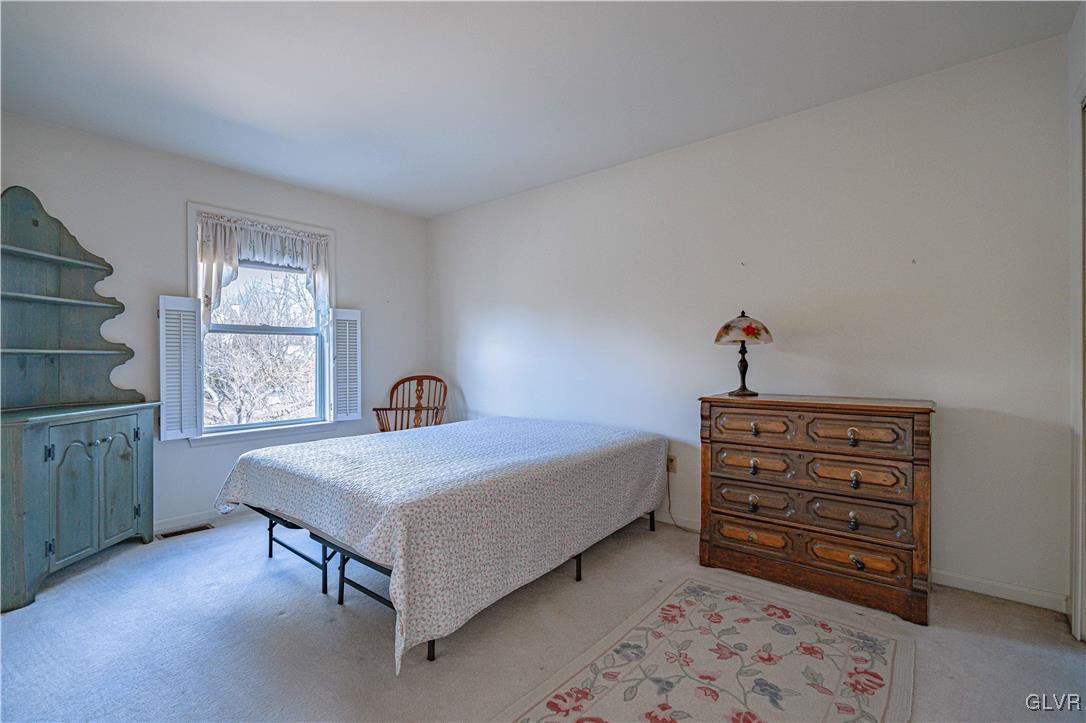 946 Merrivale Road Bethlehem, PA 18017 - Photo 25 of 31 Gallery Image 25