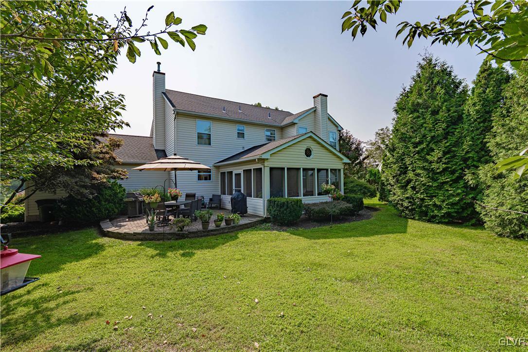 946 Merrivale Road Bethlehem, PA 18017 - Photo 3 of 31 Gallery Image 3
