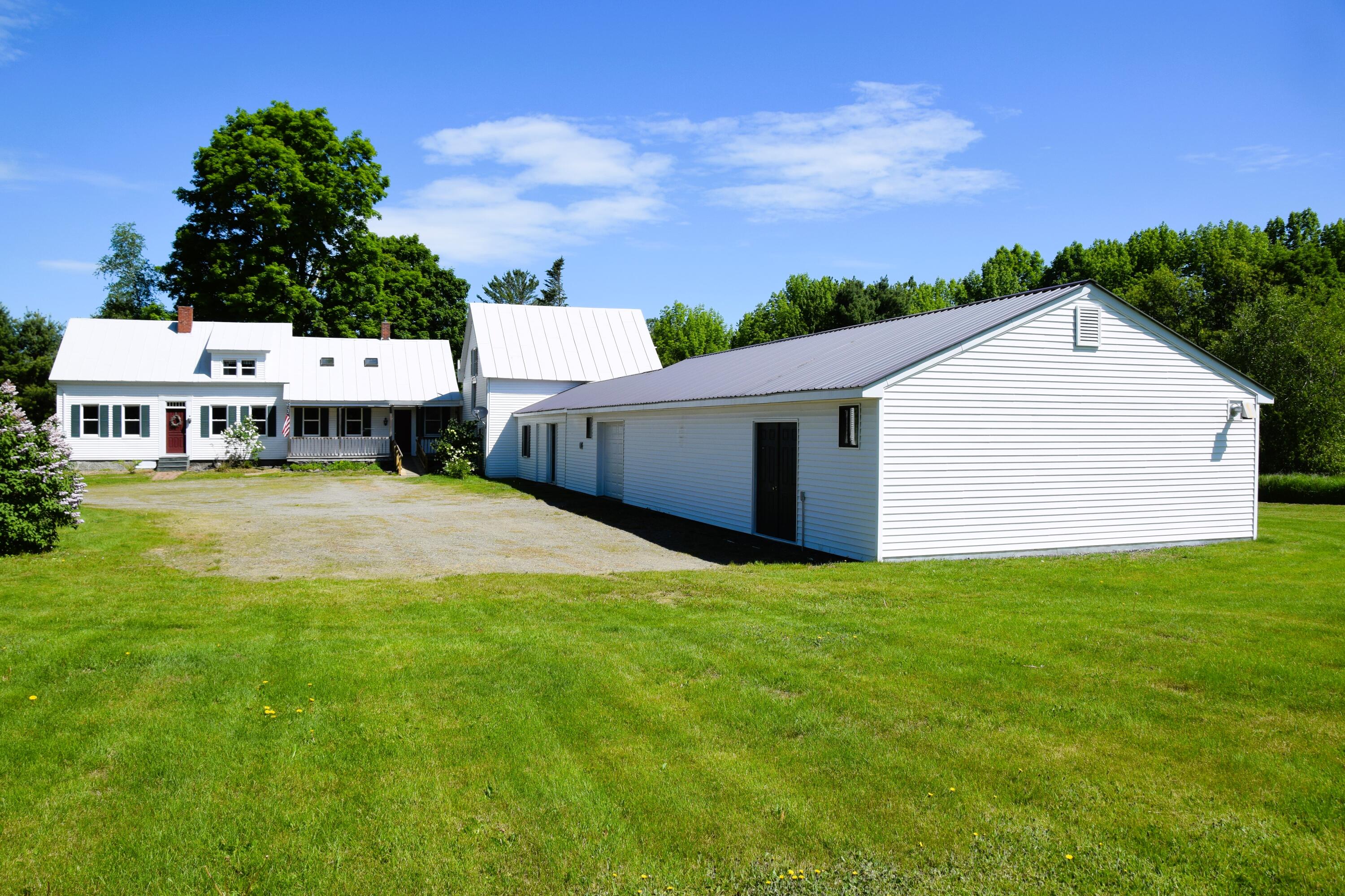 457 Lakewood Road Madison, ME 04950 - Photo 4 of 81 DSC_0068