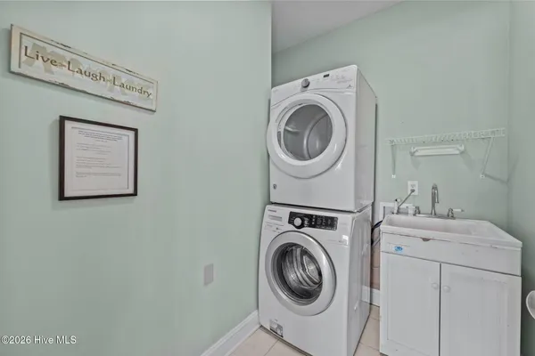 $2,390,000 | 2216 South Shore Drive, Unit A & B, Surf City, NC 28445
