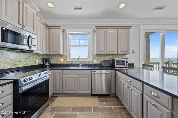 $2,390,000 | 2216 South Shore Drive, Unit A & B, Surf City, NC 28445