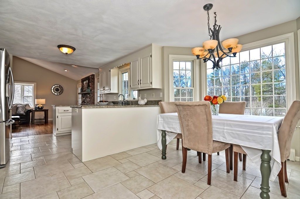 25 Joshua Road Wrentham, MA 02093 - Photo 6 of 29 Gallery Image 6