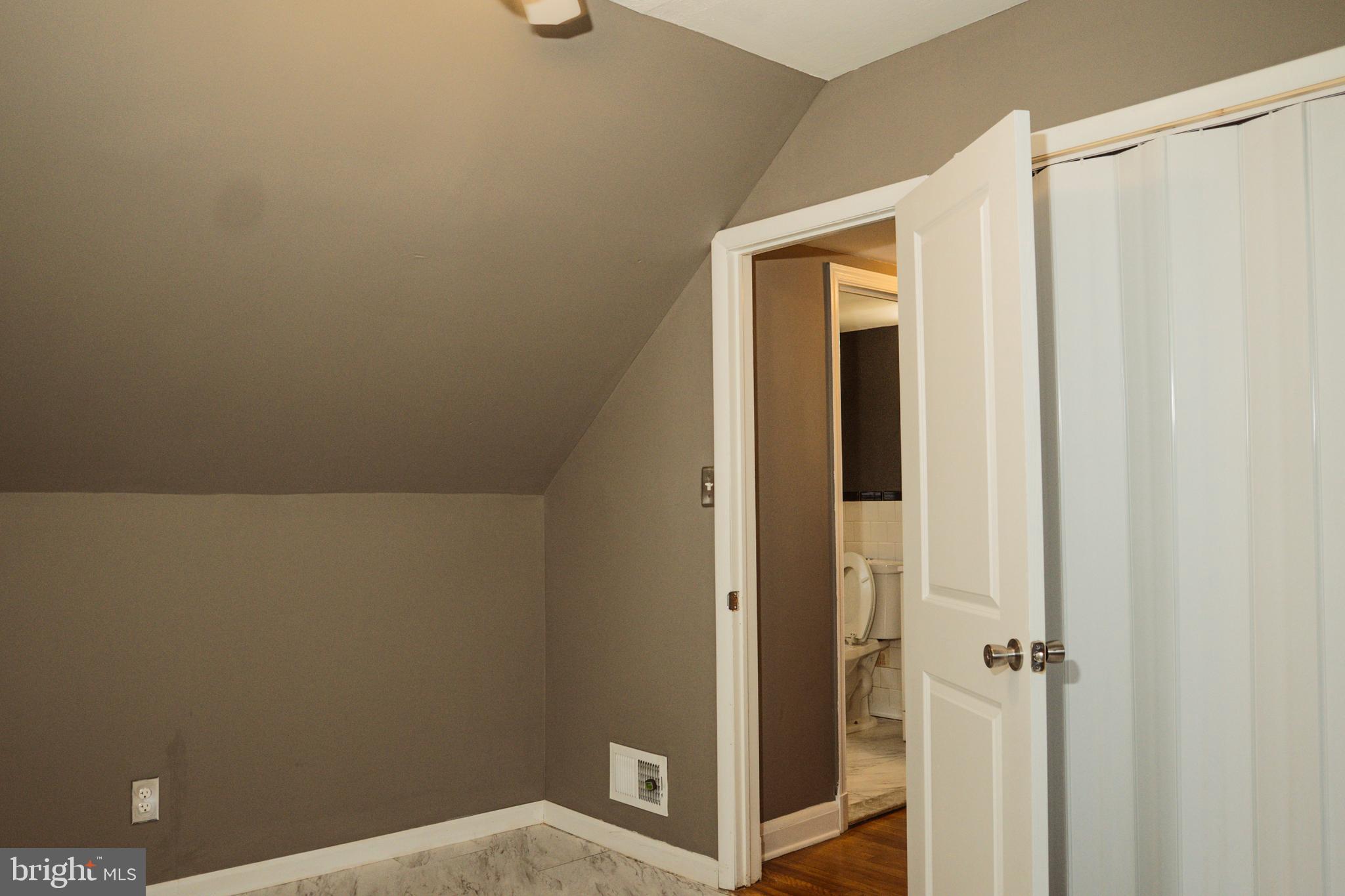 3402 Mayfair Road Baltimore, MD 21207 - Photo 35 of 48