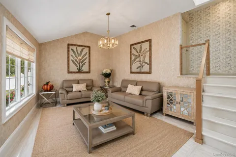 $899,999 | 939 Manor Lane, Bay Shore, NY 11706