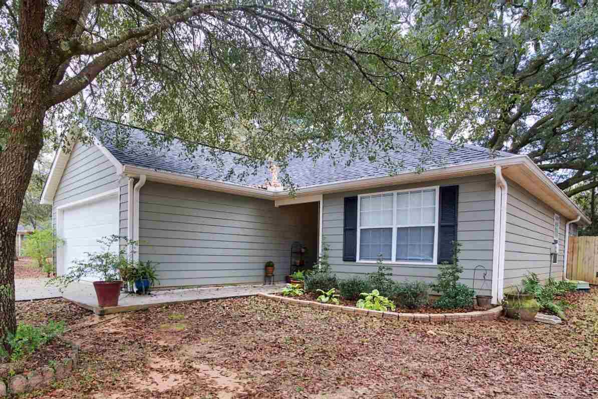 14836 Silveroaks Loop Silverhill, AL 36576 - Photo 2 of 29