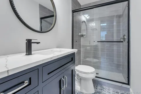 $1,149,000 | 1 Jerry Lane, Glen Cove, NY 11542