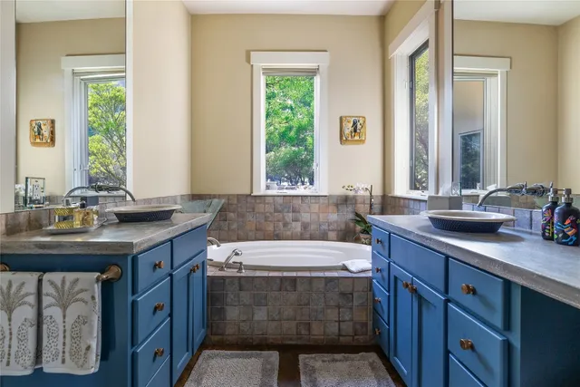 $4,995,000 | 5818 Ranch Road 165, Blanco, TX 78606