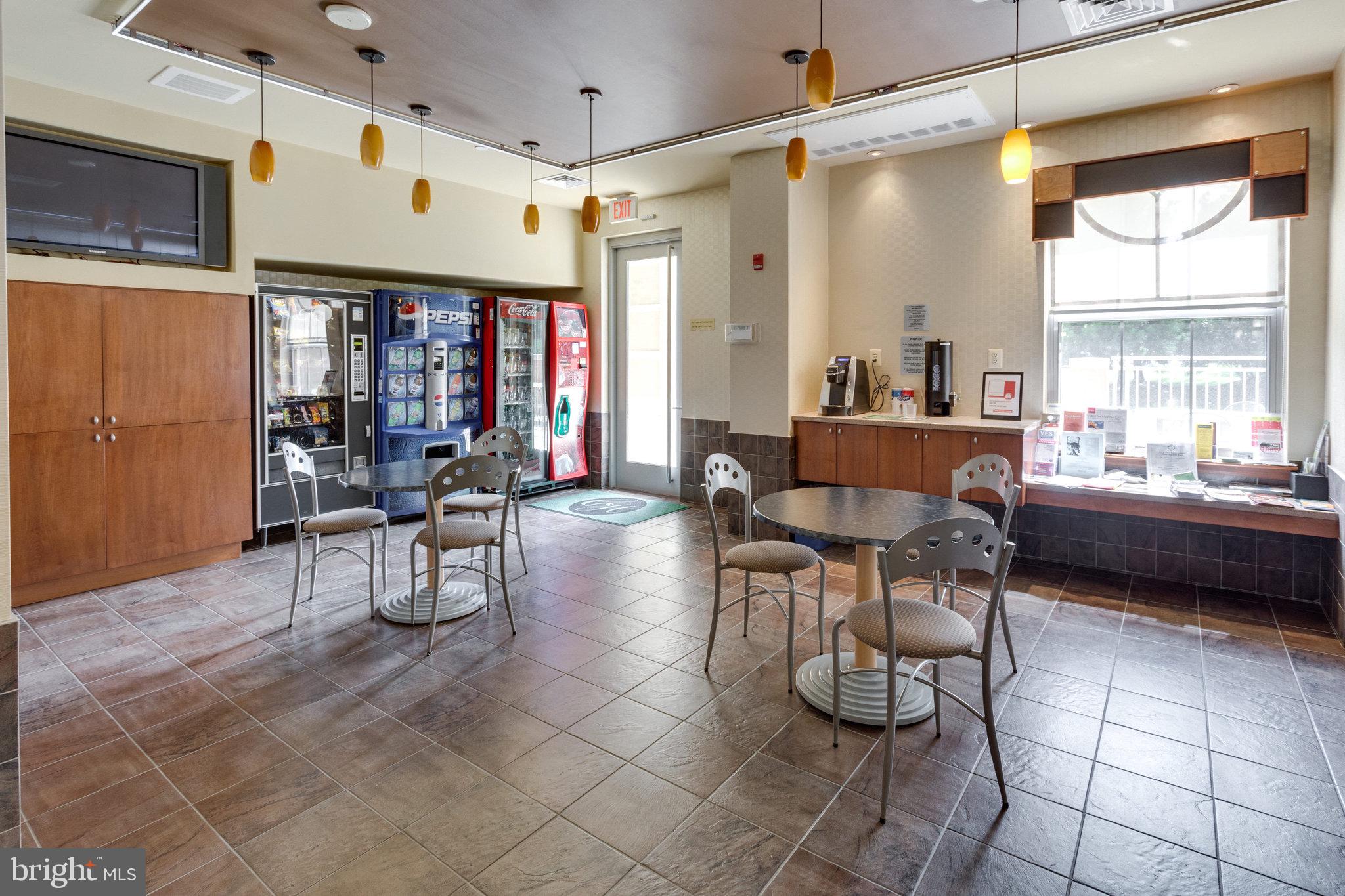 11800 Sunset Hills Road, Unit 621 Reston, VA 20190 - Photo 41 of 43 Gallery Image 41