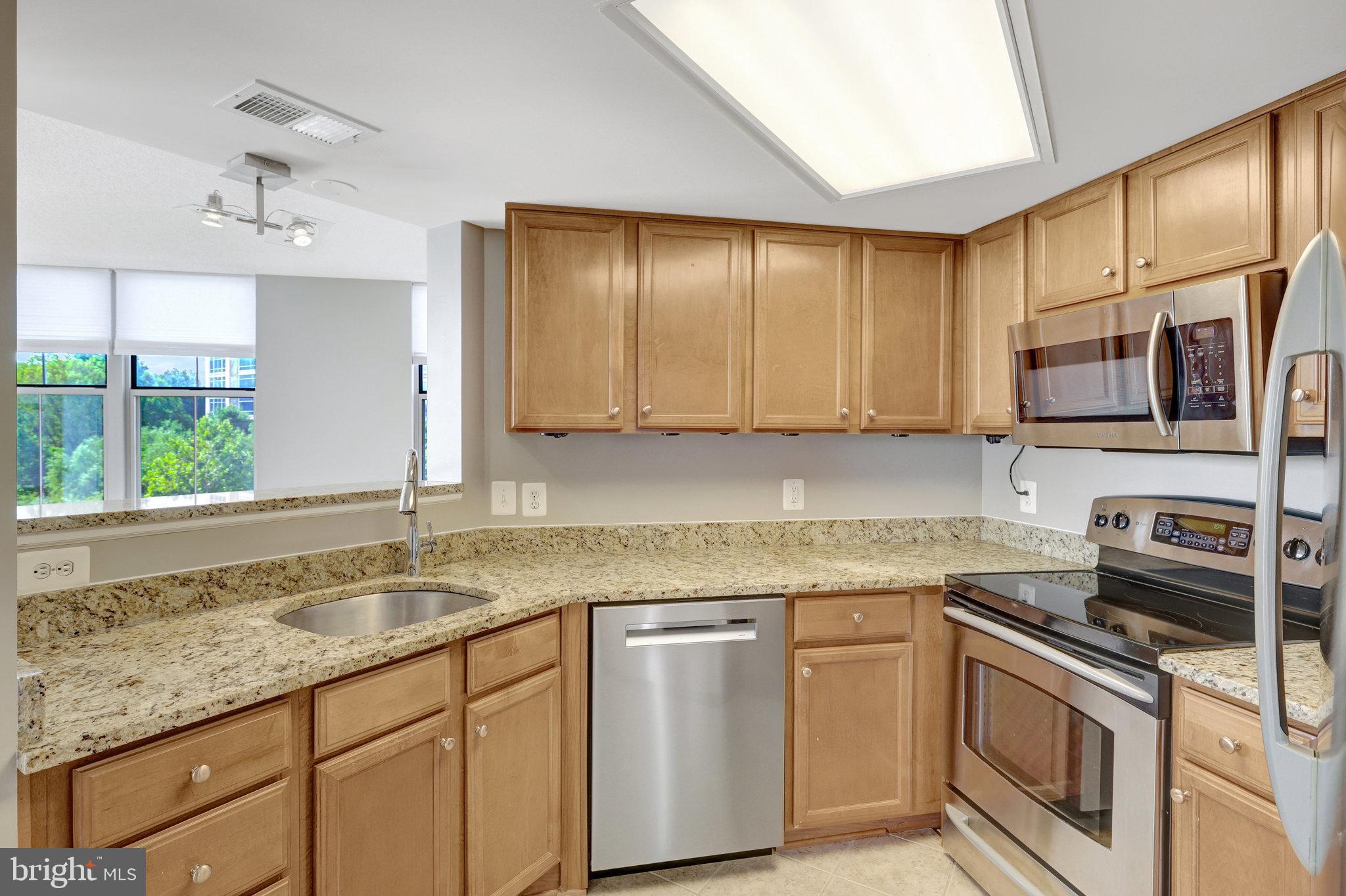 11800 Sunset Hills Road, Unit 621 Reston, VA 20190 - Photo 10 of 43 Gallery Image 10