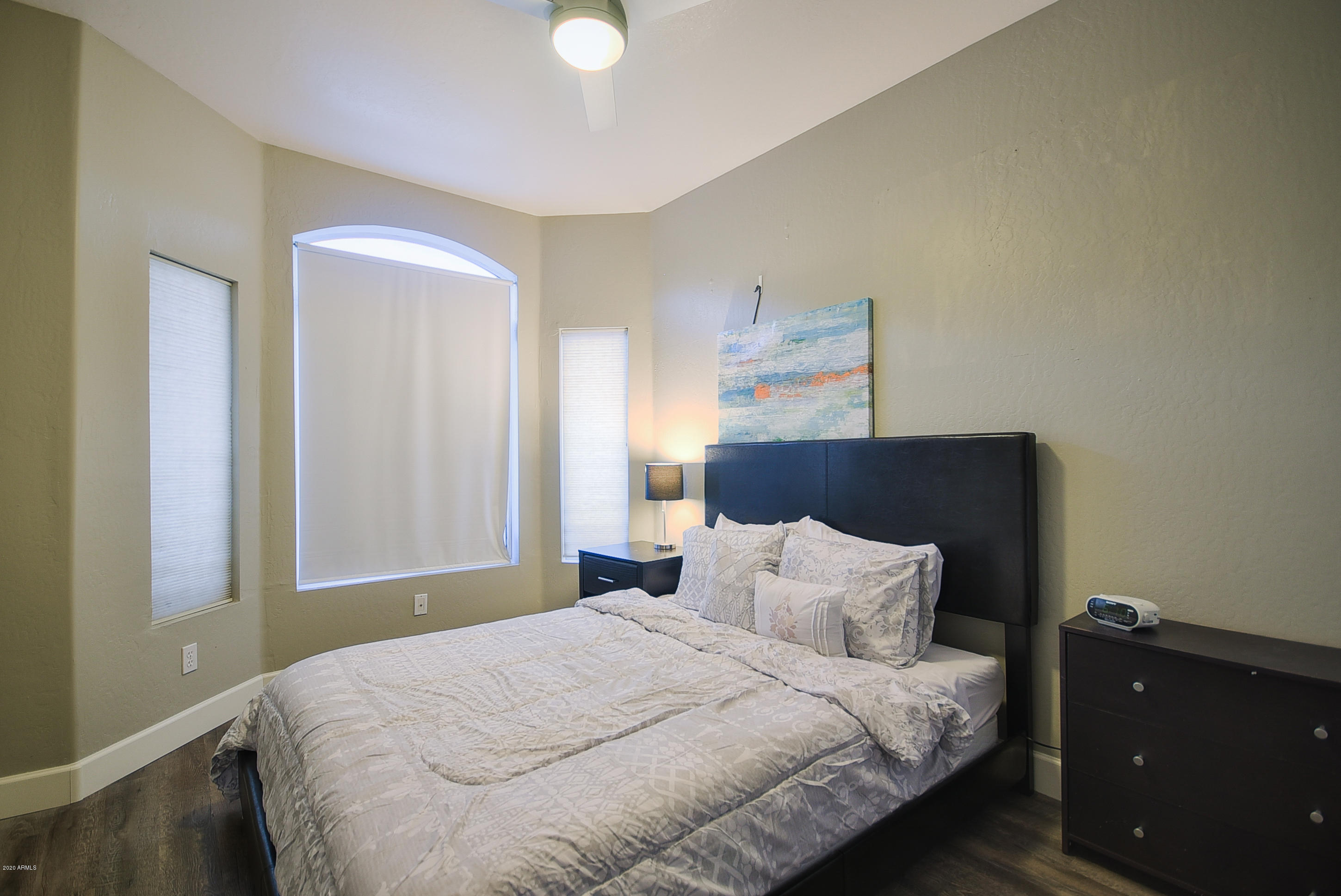 2236 East Escuda Road Phoenix, AZ 85024 - Photo 16 of 33 17-2