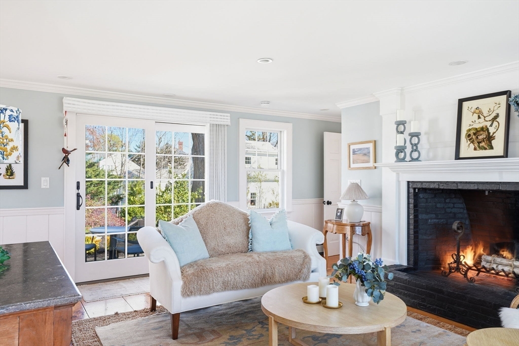 82 Nichols Road Cohasset, MA 02025 - Photo 6 of 42