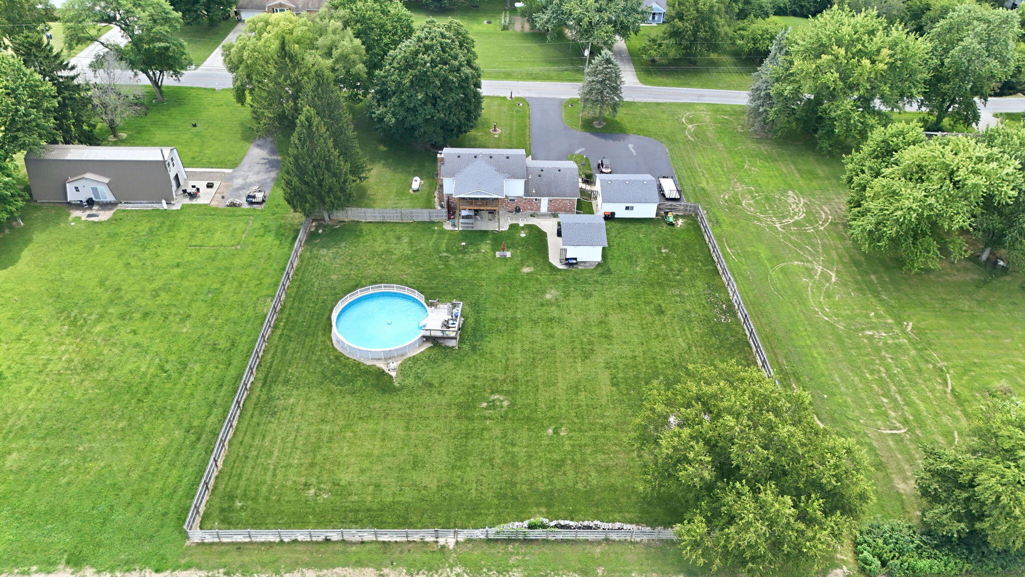 5258 East County Line Road Springfield, OH 45502 - Photo 59 of 61 62-web-or-mls-DJI_20260730131233_0353_D