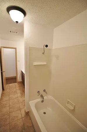 $1,395 | 112 Trailwood Road, Enchanted Oaks, TX 75156