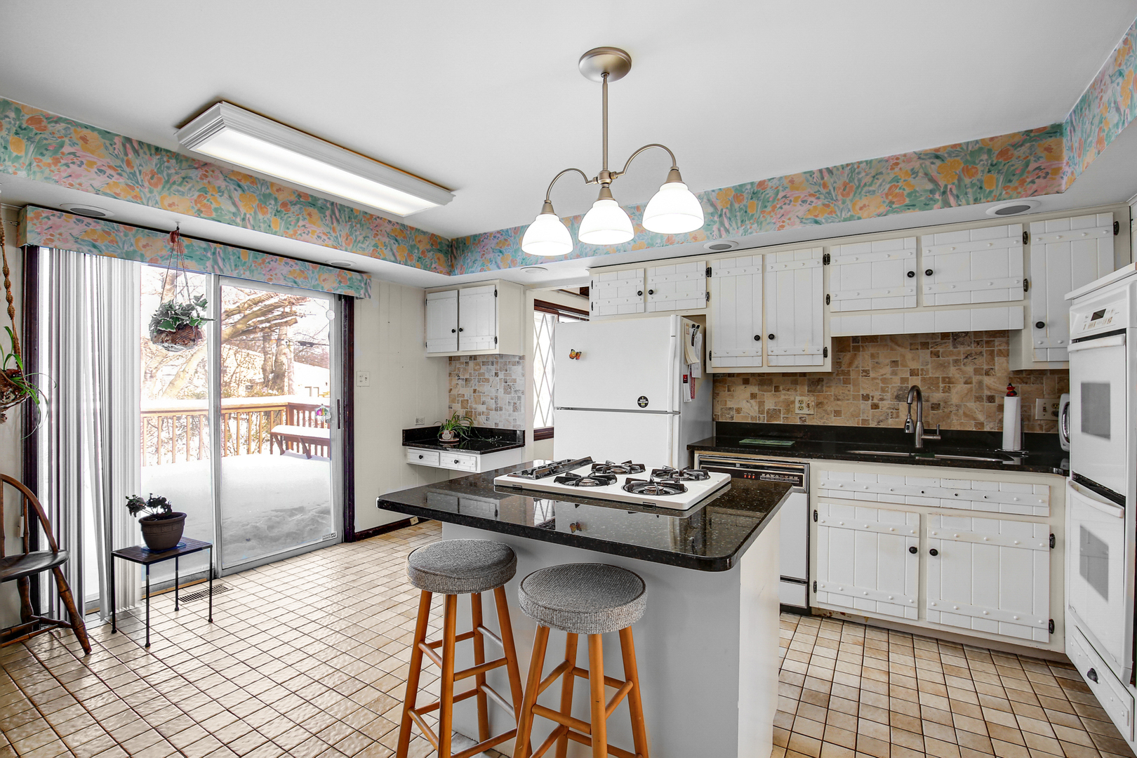 1326 Hillview Road Homewood, IL 60430 - Photo 7 of 25