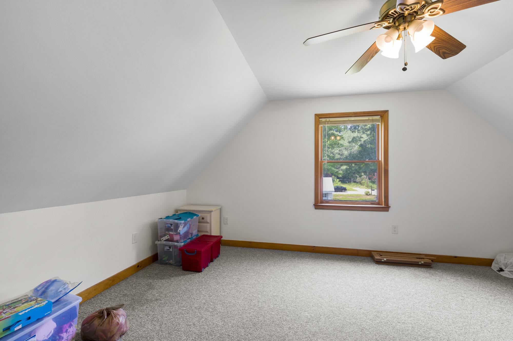 6 Old Colony Road Dover, NH 03820 - Photo 10 of 23