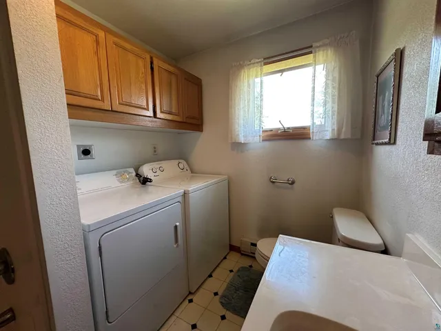 $240,000 | 9375 State Highway 1, Isabella, MN 55607