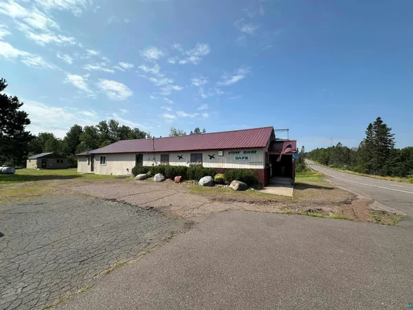 $240,000 | 9375 State Highway 1, Isabella, MN 55607