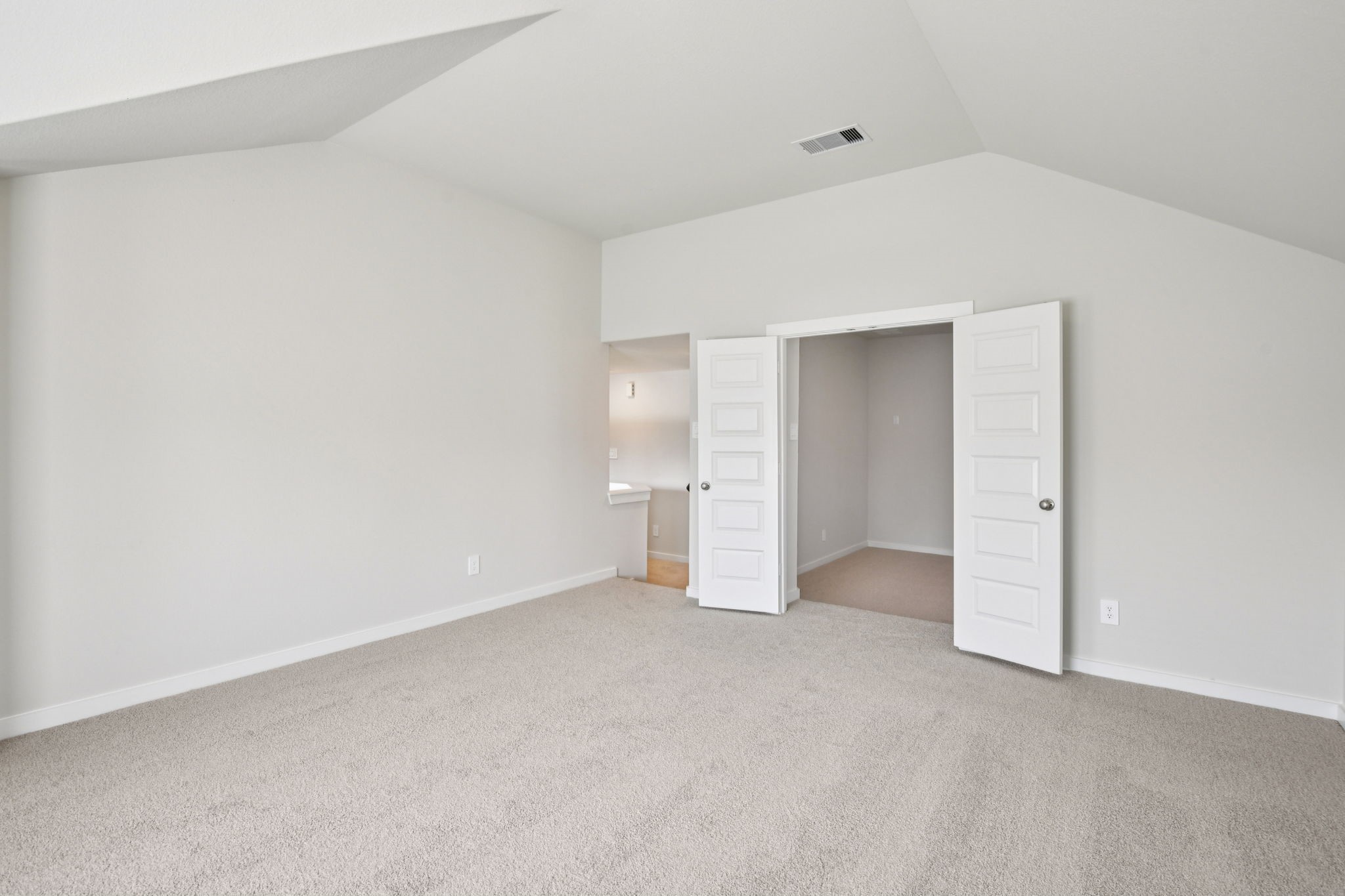 2843 Dark Lantern Drive Rosenberg, TX 77471 - Photo 34 of 49 a view of an empty room