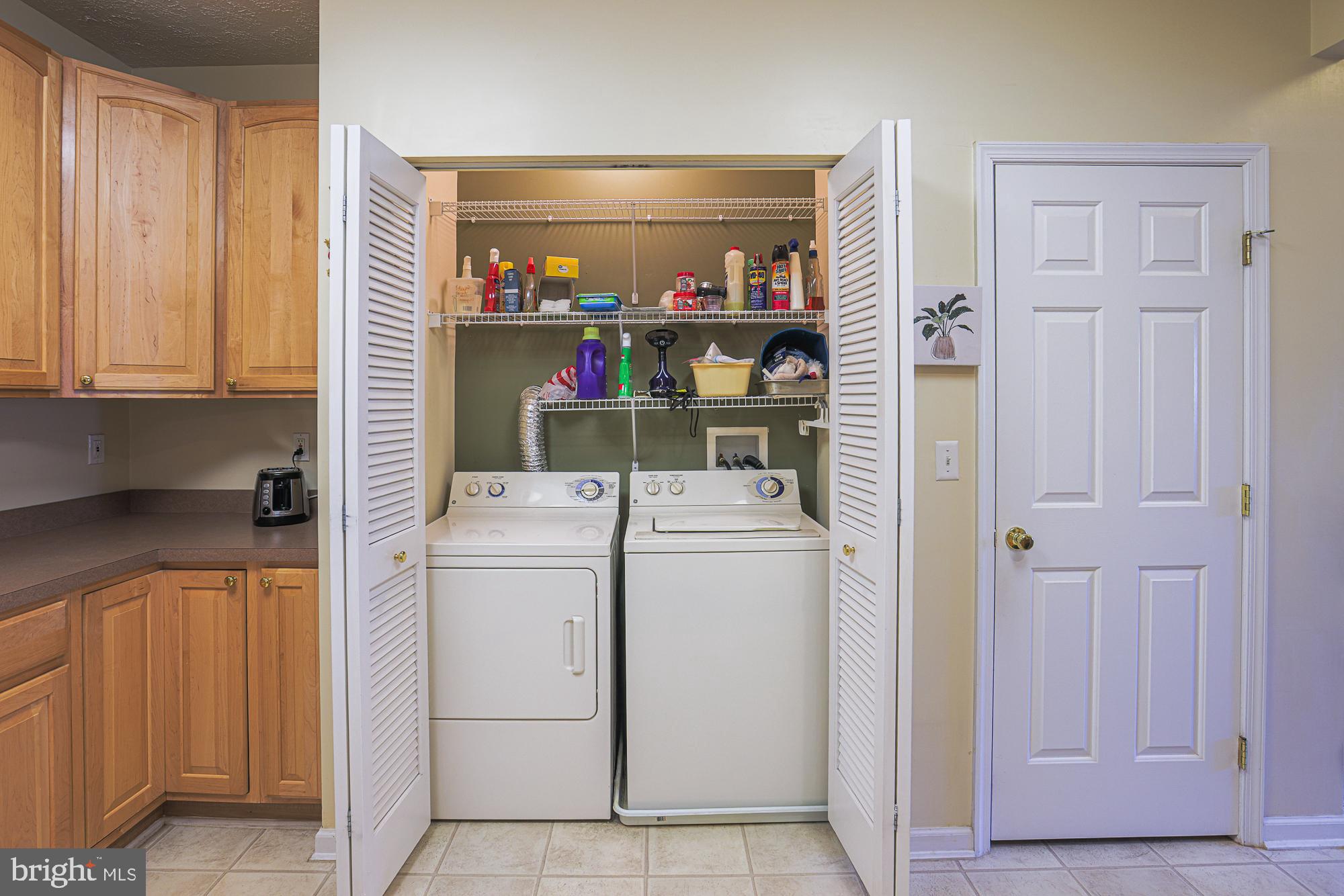 5348 Glenthorne Court, Unit 5348 Baltimore, MD 21237 - Photo 15 of 27 In Unit Laundry