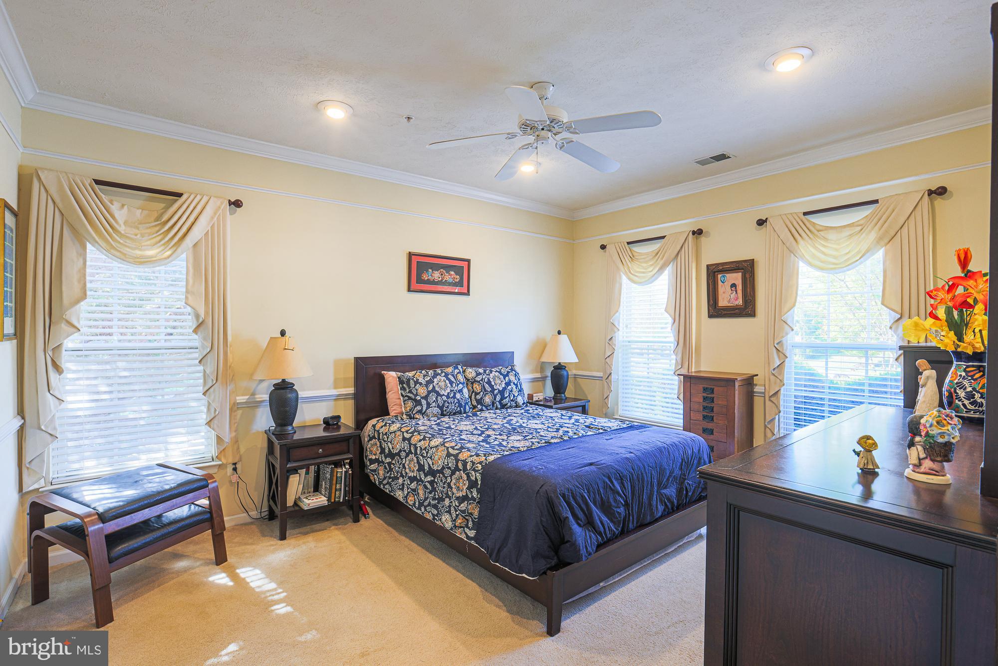 5348 Glenthorne Court, Unit 5348 Baltimore, MD 21237 - Photo 17 of 27 Primary Bedroom