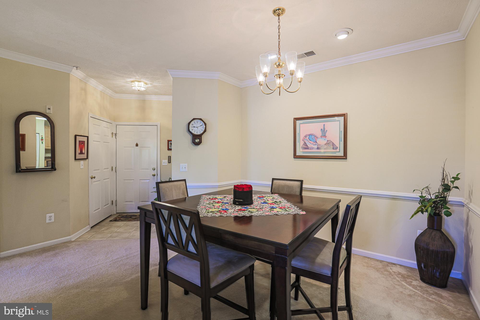 5348 Glenthorne Court, Unit 5348 Baltimore, MD 21237 - Photo 10 of 27 Dining Room