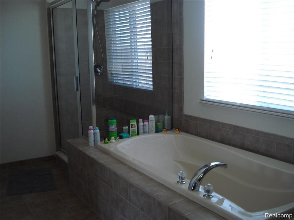 3477 Everett Drive Rochester, MI 48307 - Photo 9 of 13