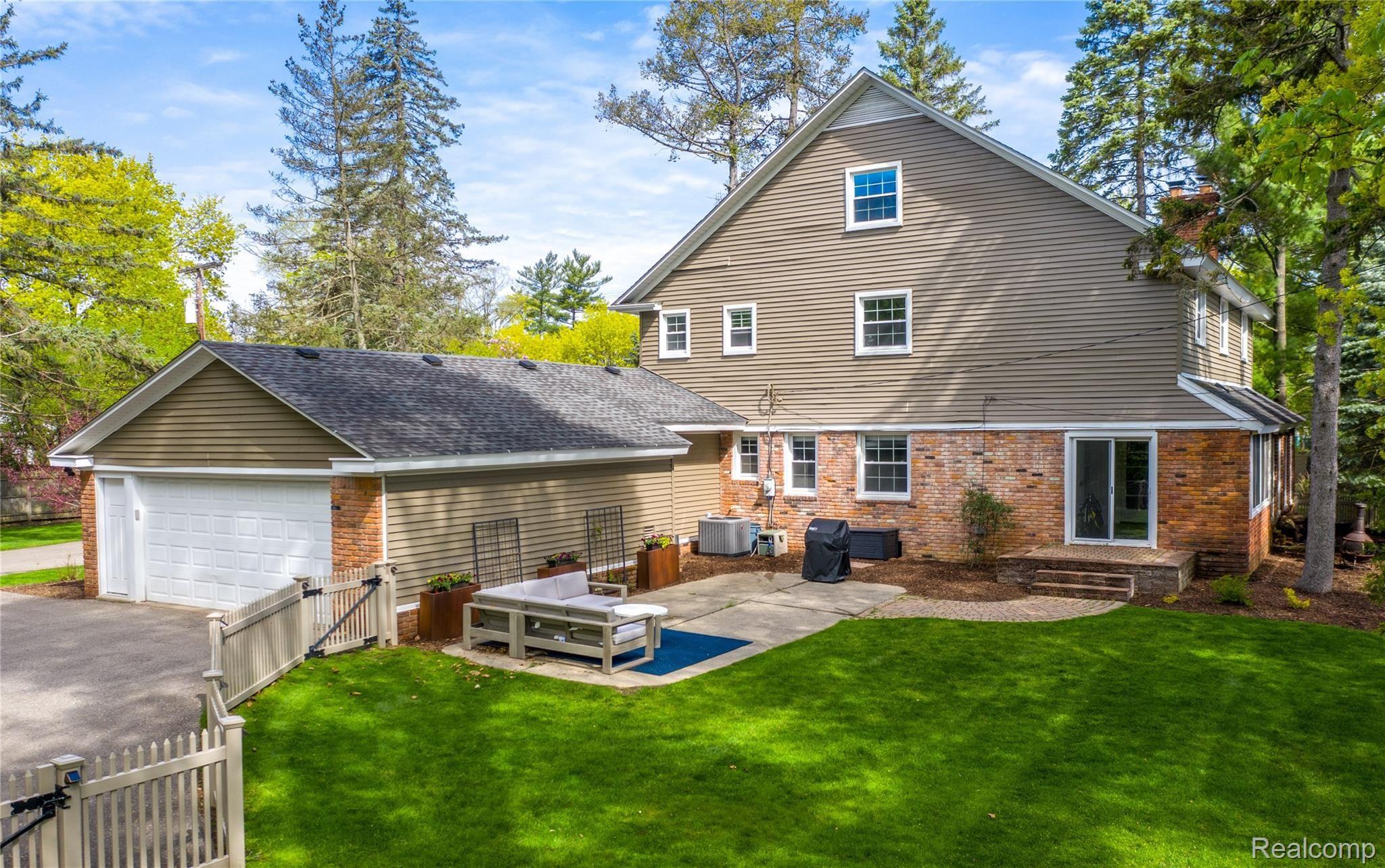 1331 West Maple Road Birmingham, MI 48009 - Photo 41 of 43 Maple southern elevation.jpg