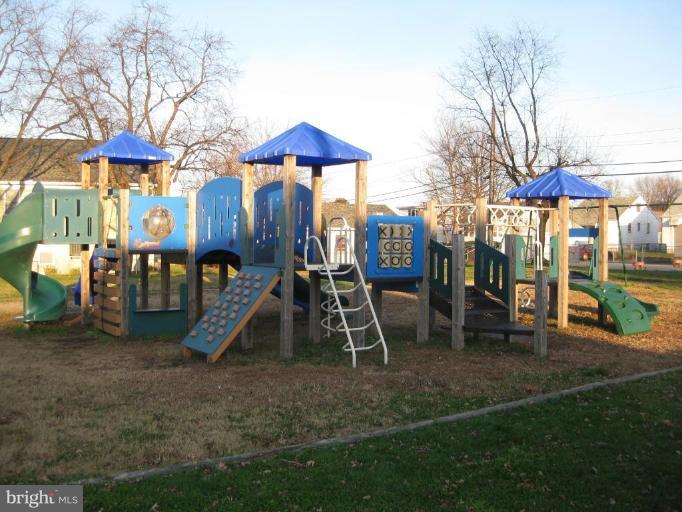 3116 White Way Road Sparrows Point, MD 21219 - Photo 17 of 19 Playset, slides, etc.