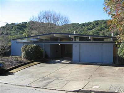 987 Del Ganado Road San Rafael, CA 94903 - Photo 1 of 5 Front of home from street with open space in back.