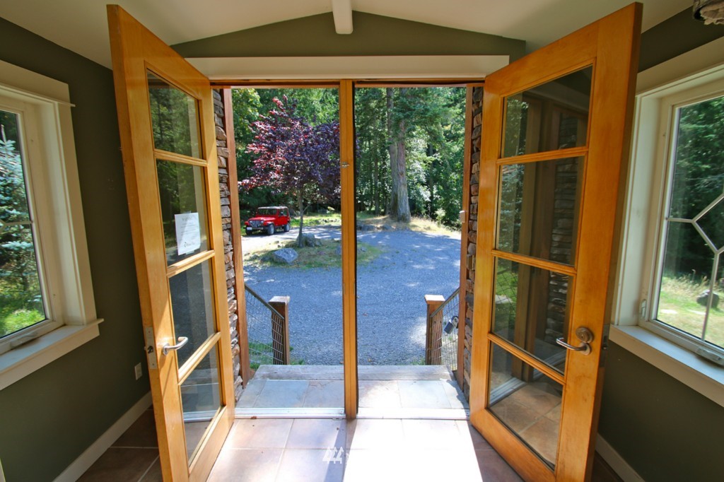 422 Diamond Hill Road Orcas Island, WA 98280 - Photo 8 of 25 Gallery Image 8