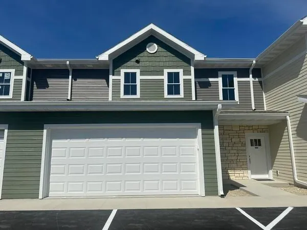 $398,000 | 204 Settlers Drive, Jefferson, WI 53549