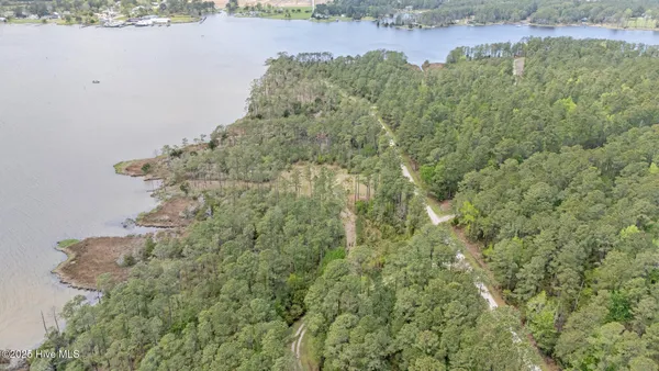 $375,000 | 3411 Upper Neck Road, Bayboro, NC 28515
