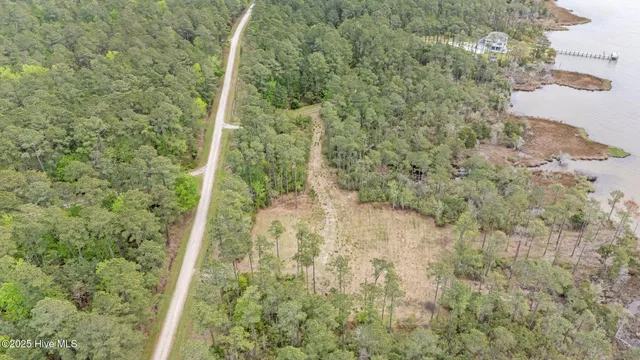 $375,000 | 3411 Upper Neck Road, Bayboro, NC 28515