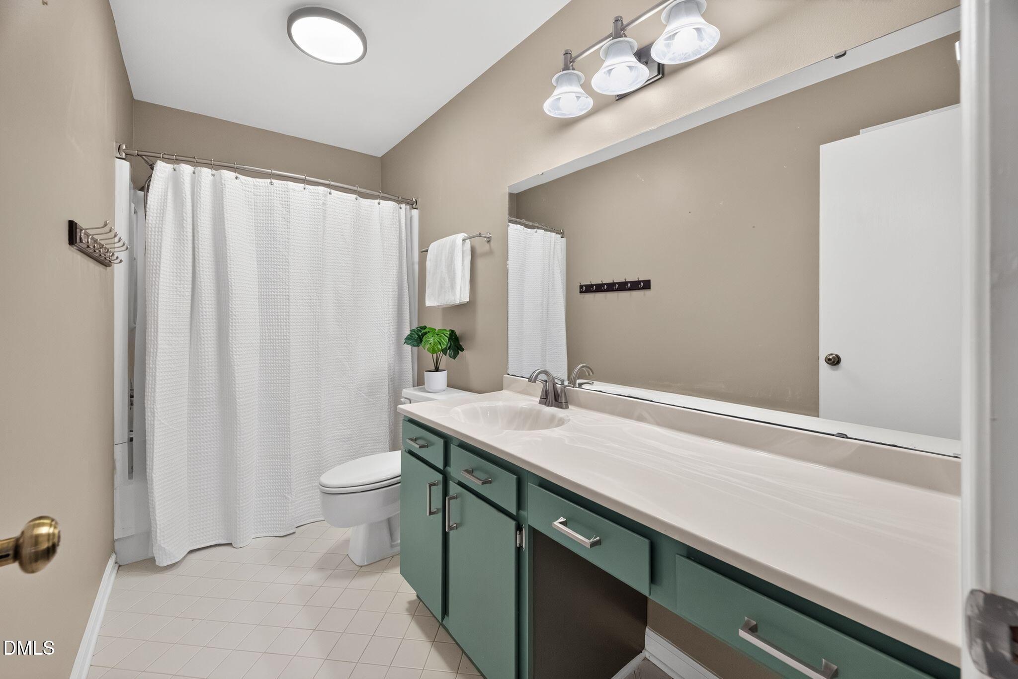 3904 Summerwood Court Raleigh, NC 27613 - Photo 34 of 58 Owner's Bath