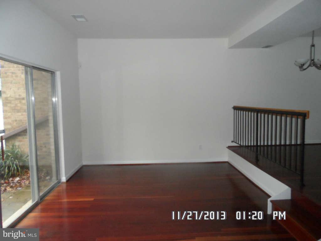 3312 Claridge Court Silver Spring, MD 20902 - Photo 5 of 12 Living Room