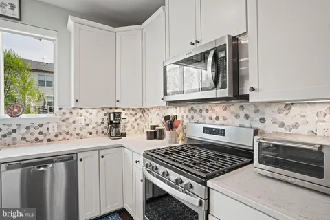 $550,000 | 23 Burlwood Drive, Millersville, MD 21108
