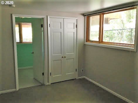 4301 Southwest Dosch Road Portland, OR 97239 - Photo 18 of 28