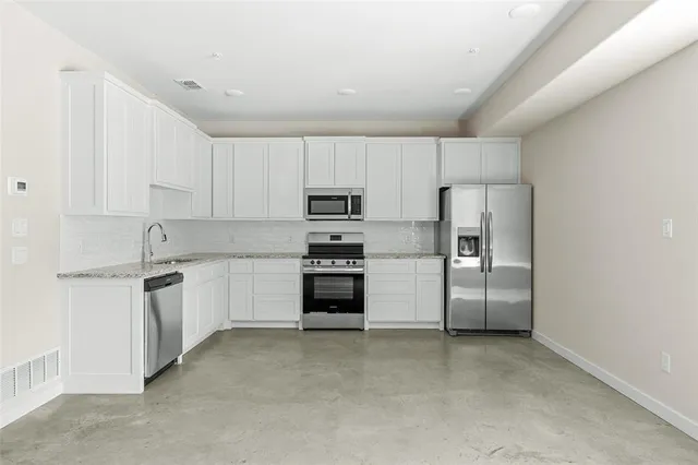 $900 | 2290 West Tarleton Street, Unit 103, Stephenville, TX 76401